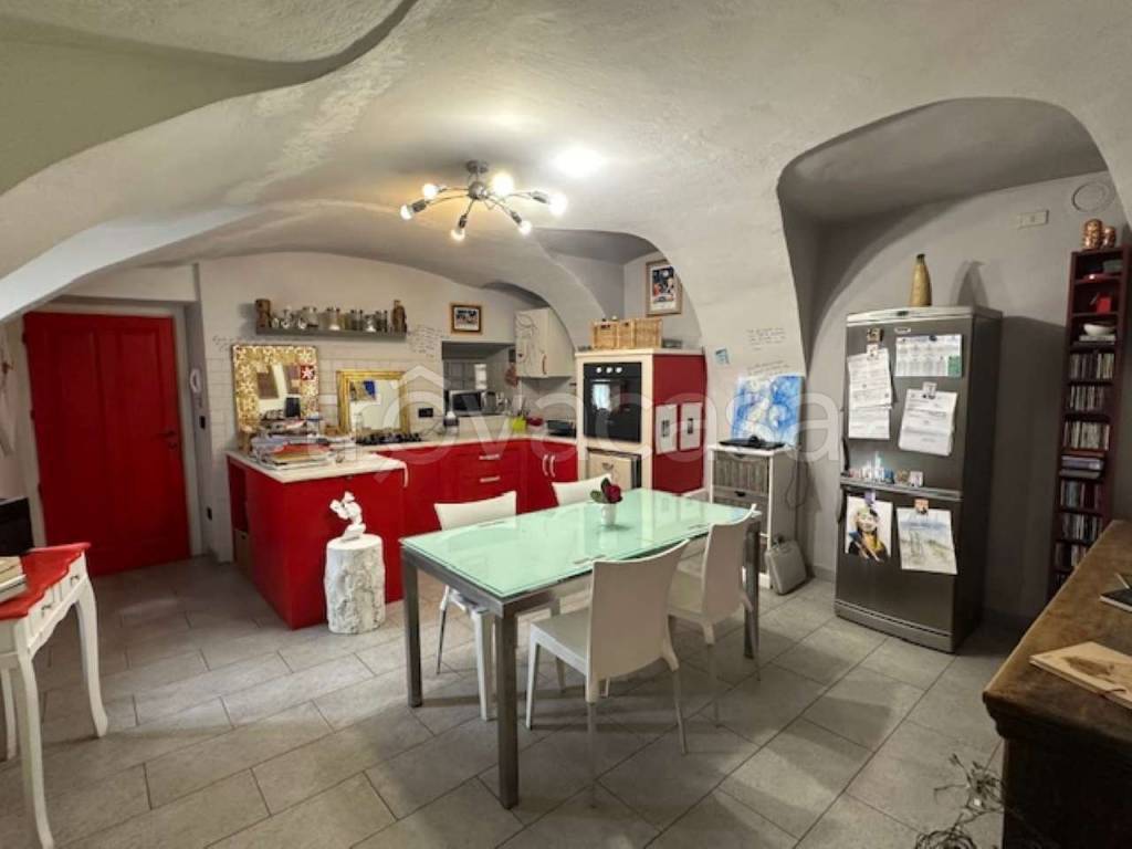 casa indipendente in vendita a Chiusa di Pesio