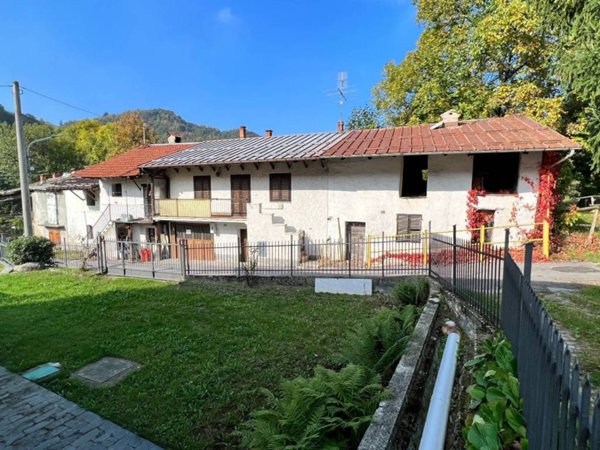 casa indipendente in vendita a Chiusa di Pesio in zona Vigna