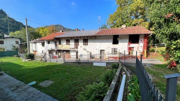 casa indipendente in vendita a Chiusa di Pesio in zona Vigna