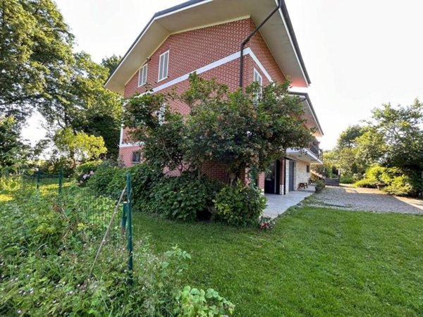 casa indipendente in vendita a Chiusa di Pesio