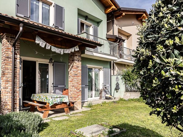 casa indipendente in vendita a Chiusa di Pesio