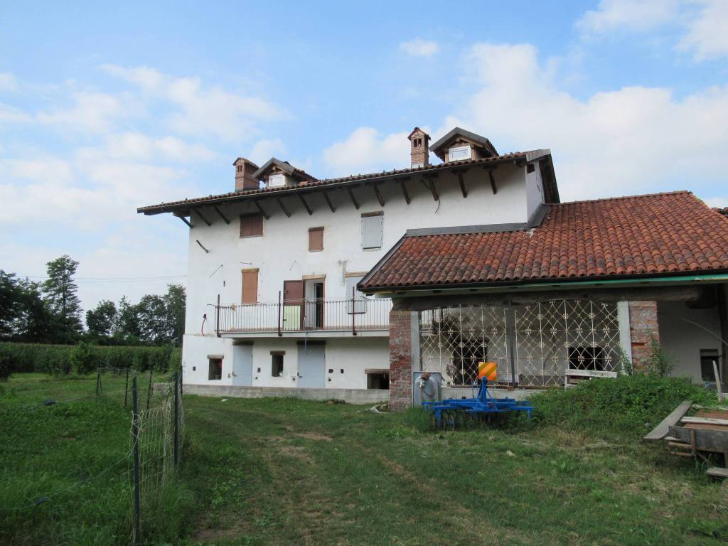 casa indipendente in vendita a Chiusa di Pesio