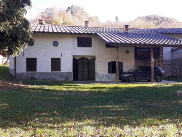 casa indipendente in vendita a Chiusa di Pesio in zona Vigna