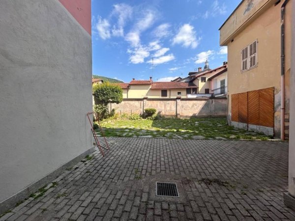 casa indipendente in vendita a Chiusa di Pesio