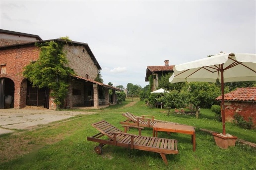 casale in vendita a Chiusa di Pesio