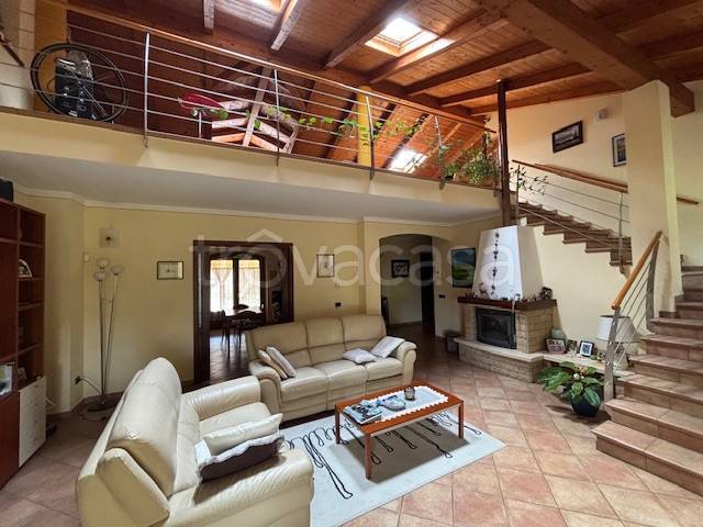 casa indipendente in vendita a Chiusa di Pesio