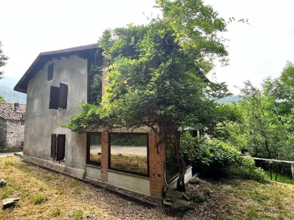 casa indipendente in vendita a Chiusa di Pesio in zona Vigna