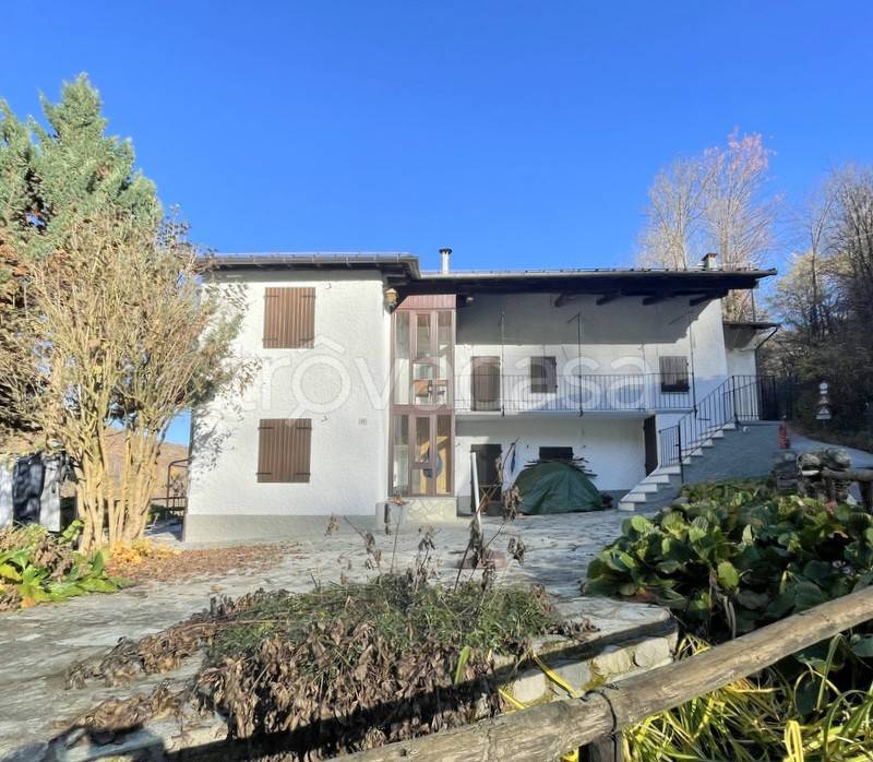 casa indipendente in vendita a Chiusa di Pesio in zona Vigna