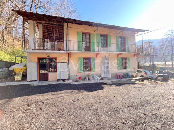 casa indipendente in vendita a Chiusa di Pesio