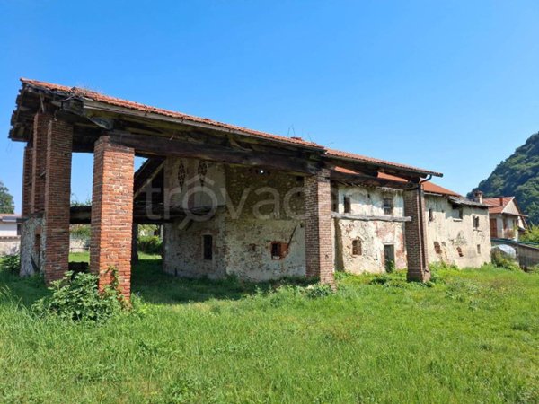 casa indipendente in vendita a Chiusa di Pesio