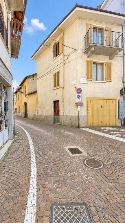 casa indipendente in vendita a Chiusa di Pesio