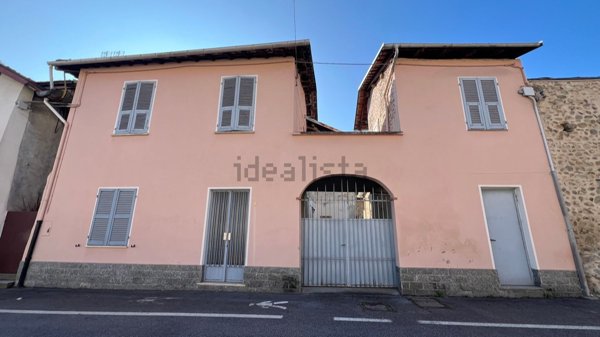 casa indipendente in vendita a Chiusa di Pesio