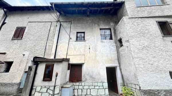 casa semindipendente in vendita a Chiusa di Pesio in zona San Bartolomeo