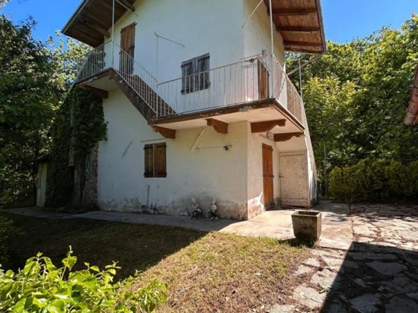 casa indipendente in vendita a Chiusa di Pesio