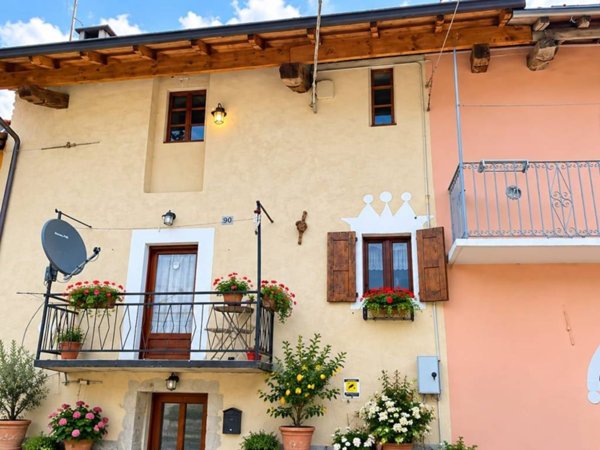 casa indipendente in vendita a Chiusa di Pesio in zona Vigna