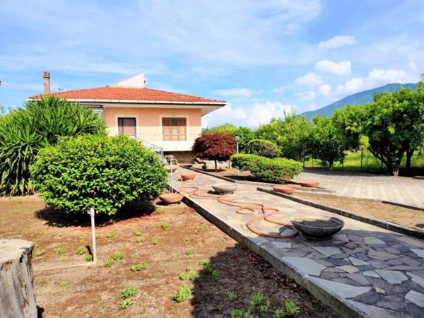 casa indipendente in vendita a Pagani