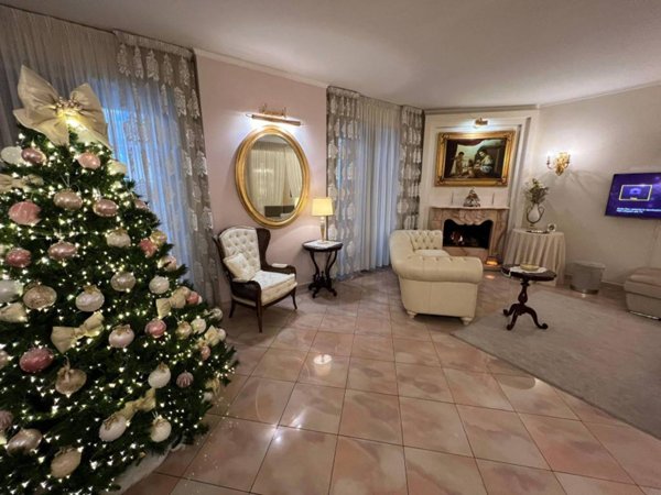 casa indipendente in vendita a Pagani