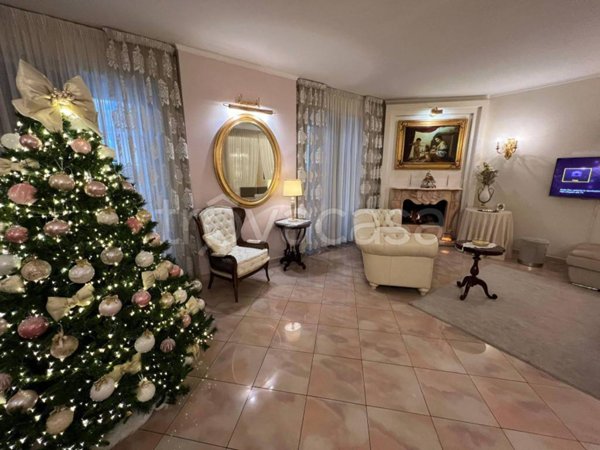 casa indipendente in vendita a Pagani