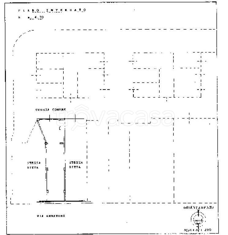 locale commerciale in vendita a Pagani