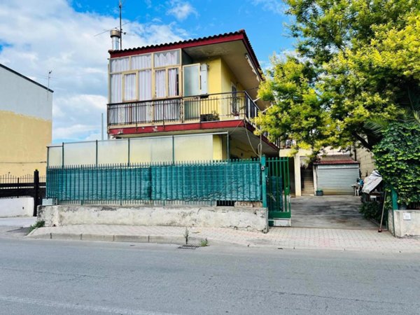 casa indipendente in vendita a Pagani