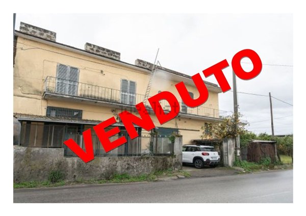 casa indipendente in vendita a Pagani