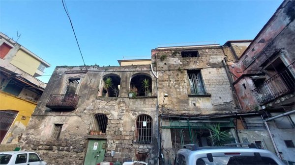 intera palazzina in vendita a Pagani