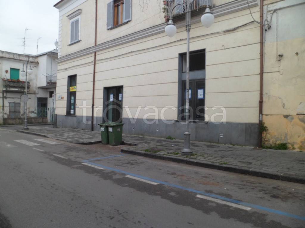 negozio in vendita a Pagani