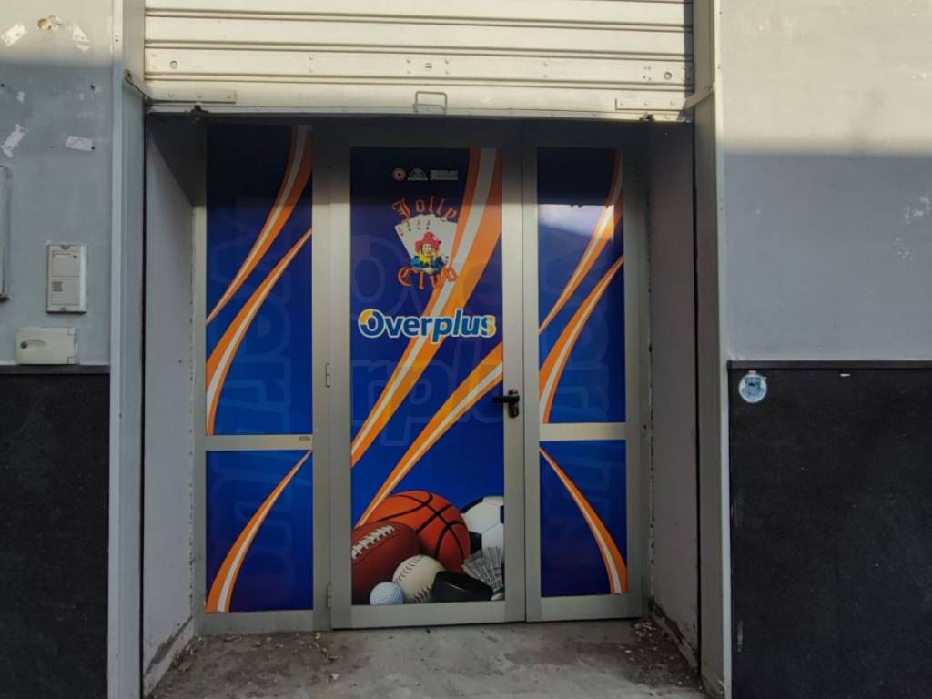 negozio in vendita a Pagani