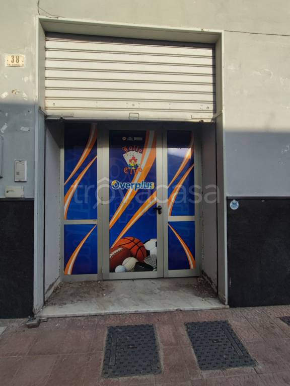 negozio in vendita a Pagani