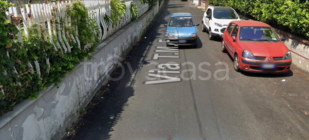 locale commerciale in vendita a Pagani