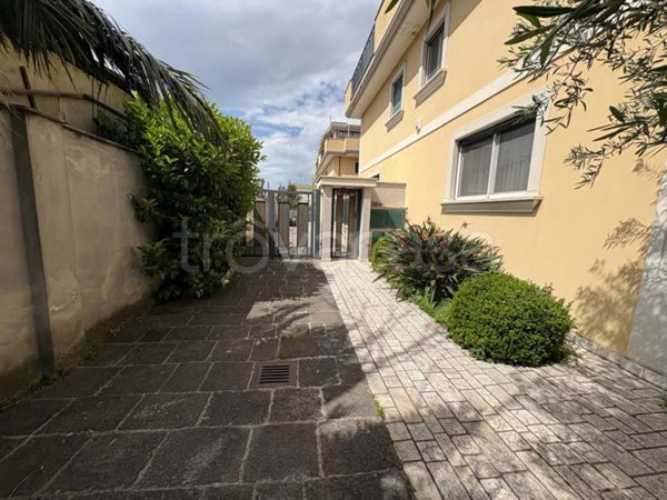 casa indipendente in vendita a Pagani