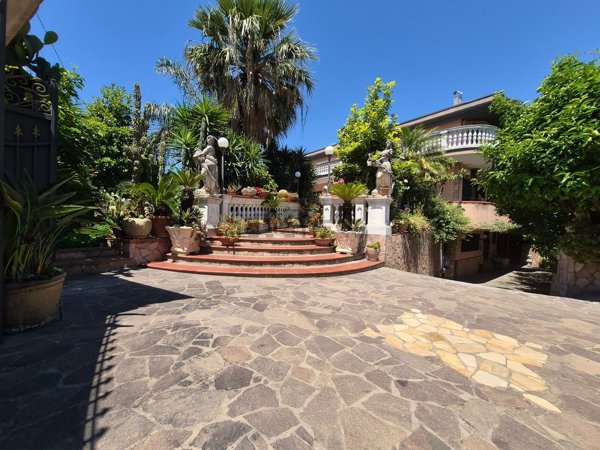 casa indipendente in vendita a Pagani