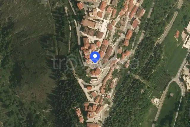 casa indipendente in vendita a Palomonte in zona Perrazze
