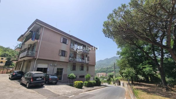 appartamento in vendita a Pellezzano in zona Cologna