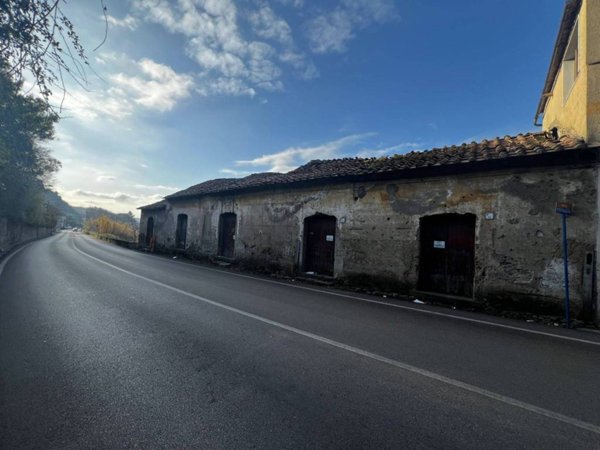casa indipendente in vendita a Pellezzano