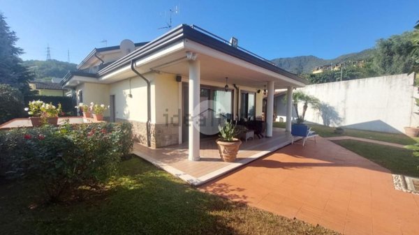 casa indipendente in vendita a Pellezzano