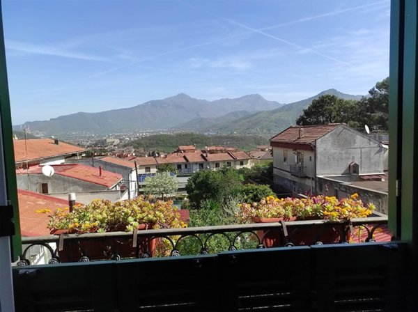 appartamento in vendita a Pellezzano in zona Capriglia
