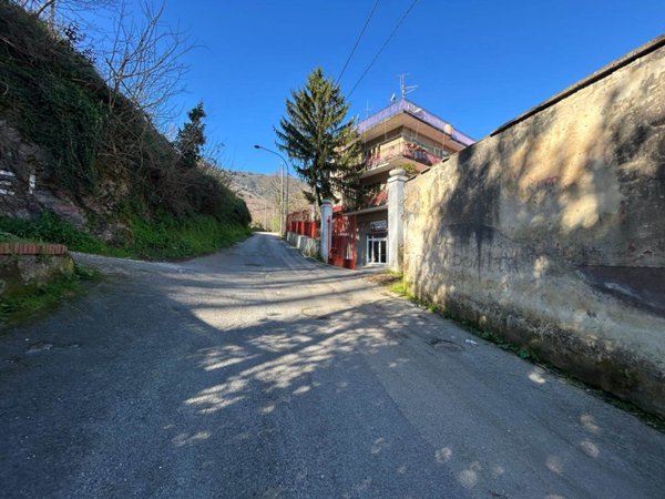 appartamento in vendita a Pellezzano in zona Cologna