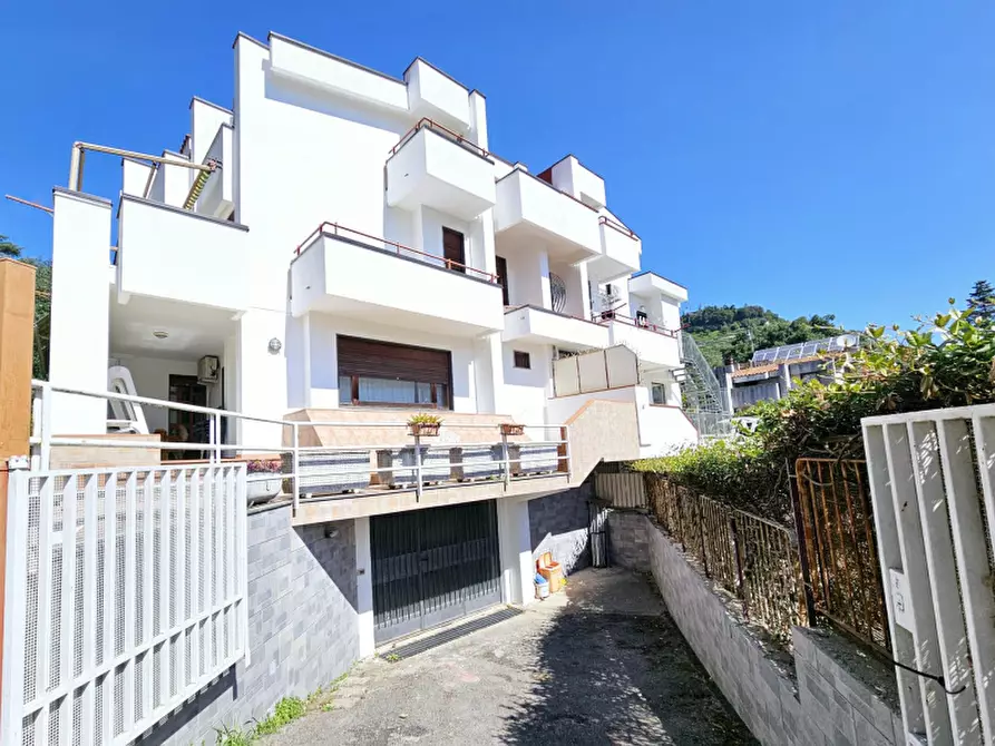 casa indipendente in vendita a Pellezzano