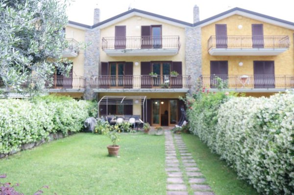 casa indipendente in vendita a Pellezzano