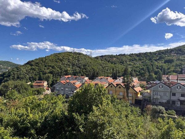 appartamento in vendita a Pellezzano