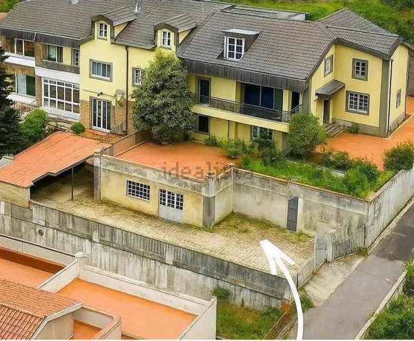 casa indipendente in vendita a Pellezzano