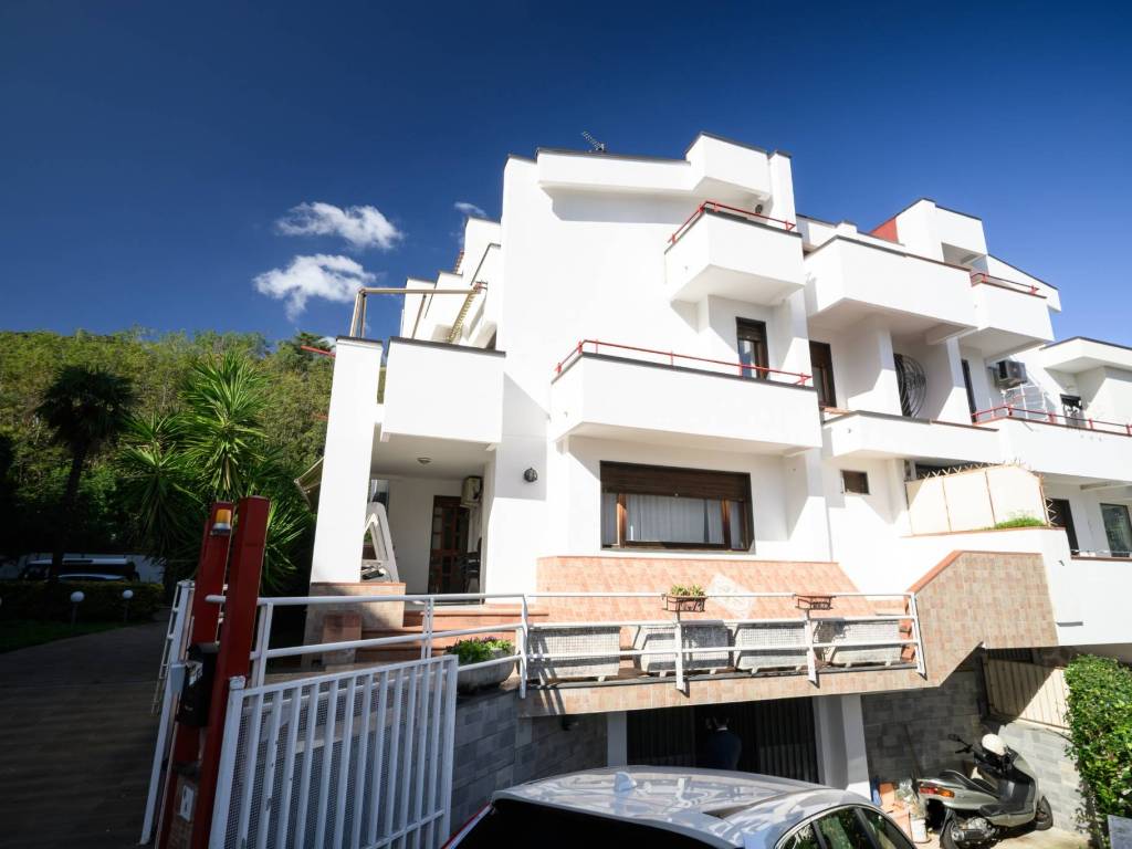 casa indipendente in vendita a Pellezzano