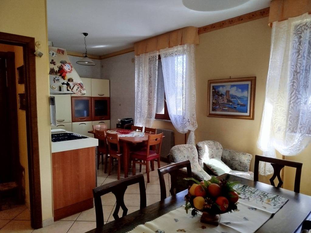 appartamento in vendita a Pellezzano in zona Capriglia