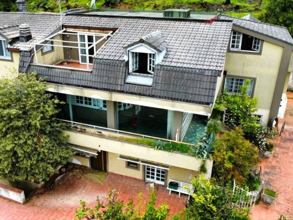 casa indipendente in vendita a Pellezzano