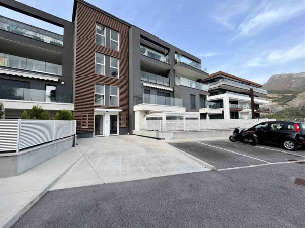 appartamento in vendita a Pellezzano in zona Cologna