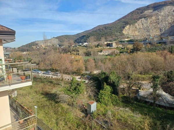appartamento in vendita a Pellezzano in zona Cologna