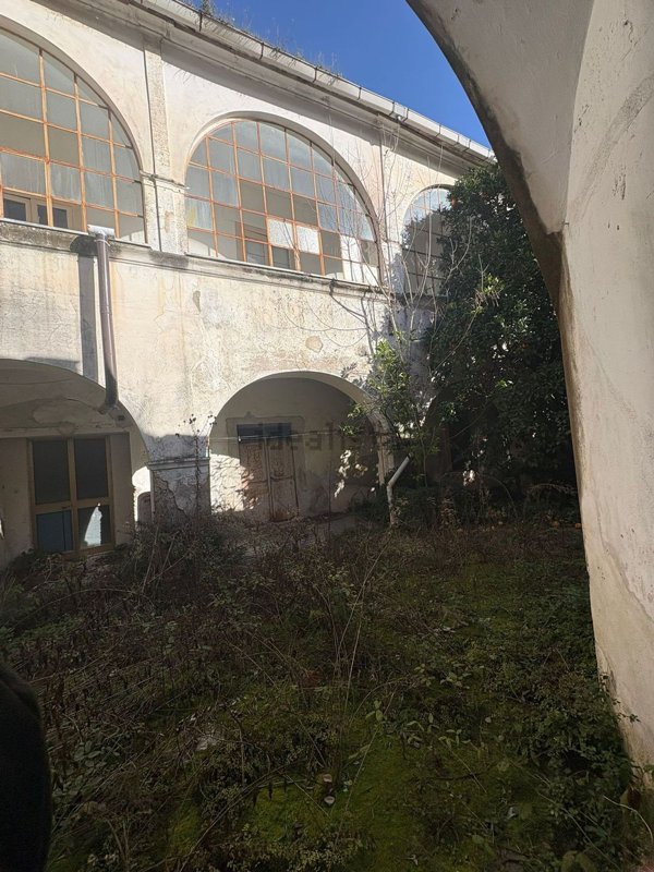 casa indipendente in vendita a Pellezzano