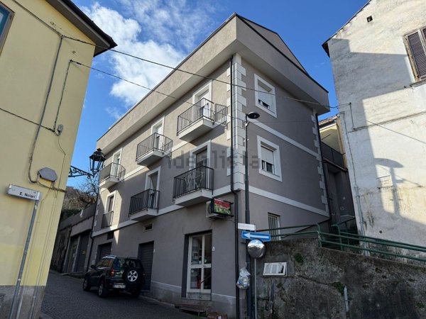 appartamento in vendita a Pellezzano in zona Capriglia