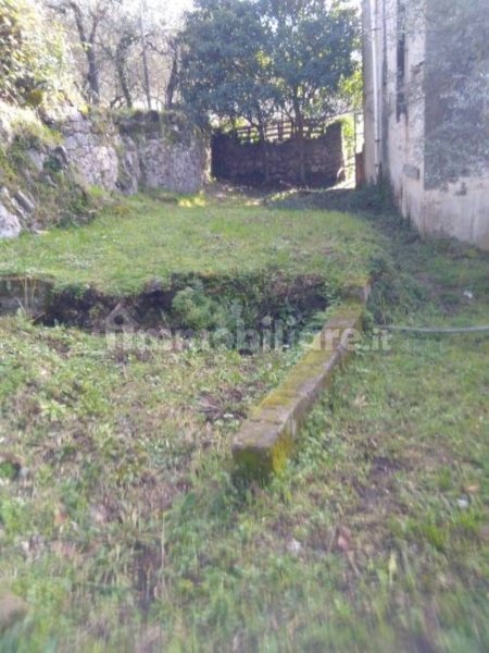 casa indipendente in vendita a Pellezzano